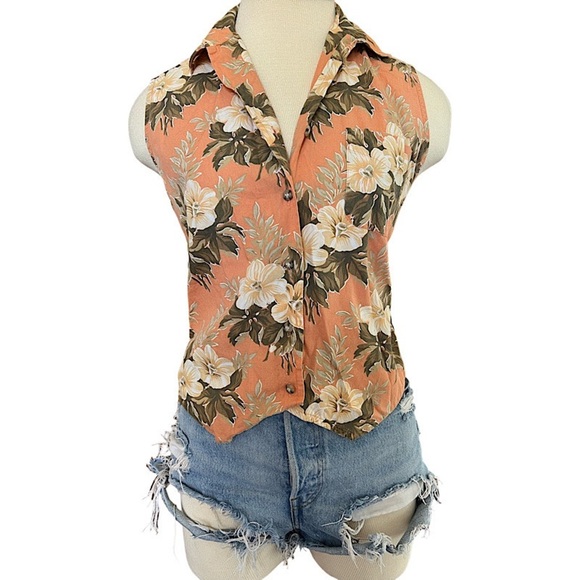 GAP Tops - Vintage Gap! Hawaiian sleeveless top!